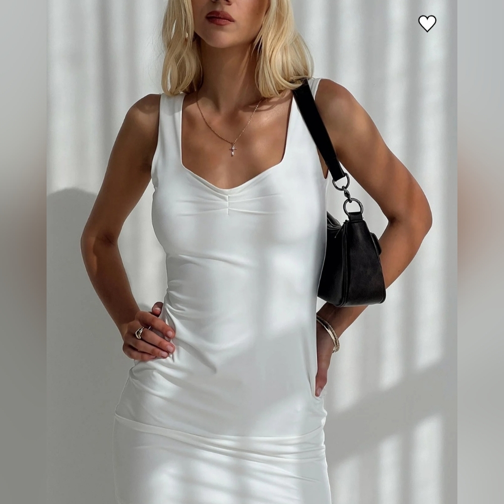 NEVER WORN White Sleeveless Princess Polly Dress